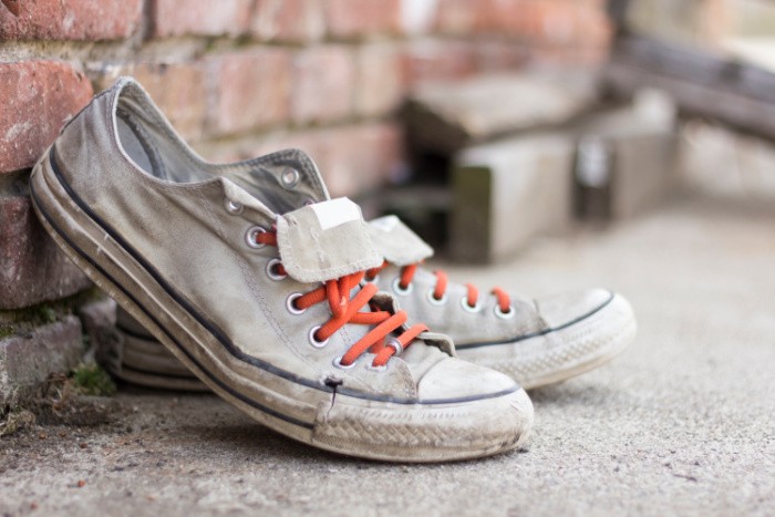 20 Ways to Use Old Sneakers for Emergency Prepping