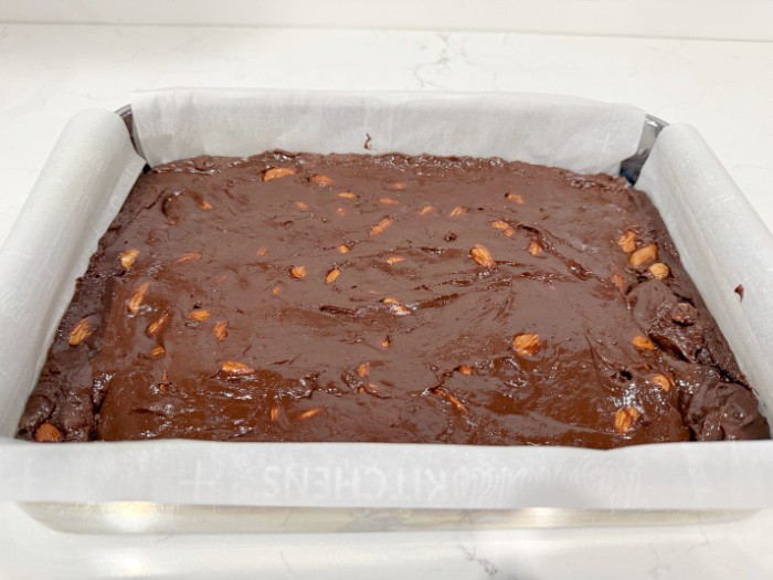 Fudge Spread Mixture In Pan