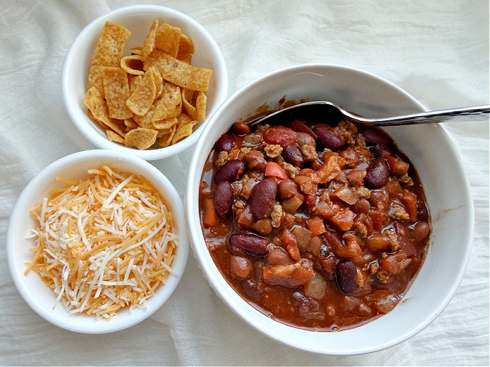 Slow Cooker Chili With Beans and Fritz and Cheese