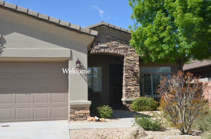 Small Home In Coral Canyon