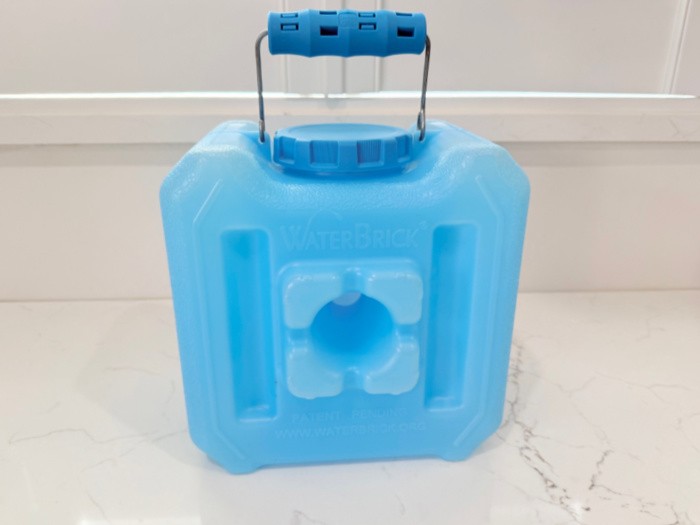 WaterBrick with Handle To Carry
