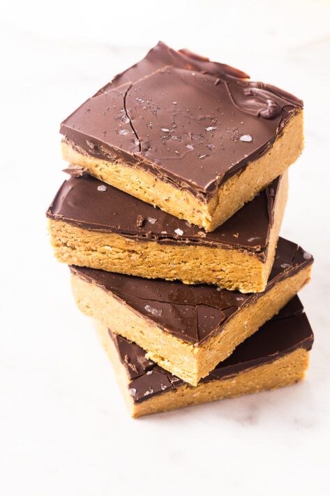 No Bake Peanut Butter Bars with chocolate topping and flaky sea salt